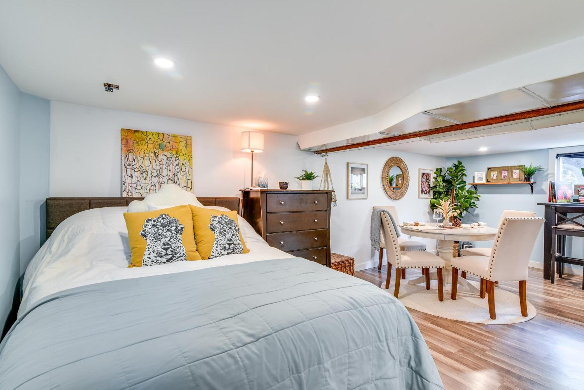 Vacation About 5 Mi To Downtown! Apartment Portland